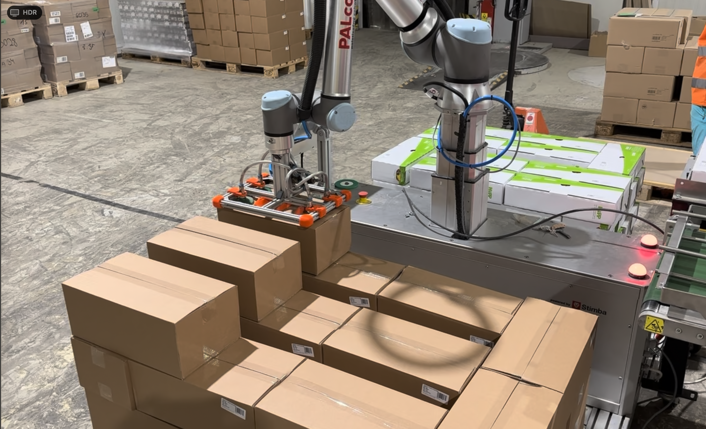 PALco dual product mode — robotická paletizácia dvoch produktov súčasne v HOPI Klášterec